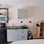 Holiday home Strandhuisje Eva, Dicht Bij Zee *