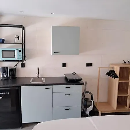 度假居 Strandhuisje Eva, Dicht Bij Zee *